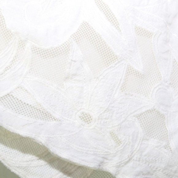 Free People Lace Kadek Shorts Off White Smocked Floral Cutout Size Large H13520 - Picture 4 of 10